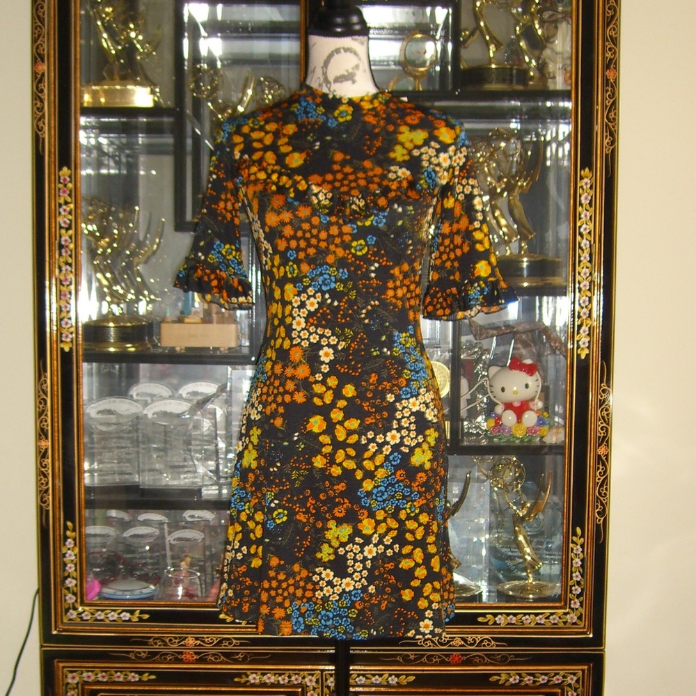 NWT MISS SELFRIDGE BLACK FLORAL DRESS US6 UK10